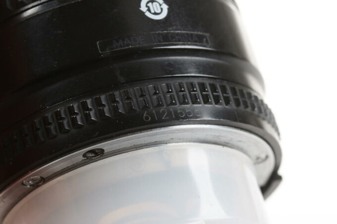 Nikon AF D 50mm f/1,4 - #6121556