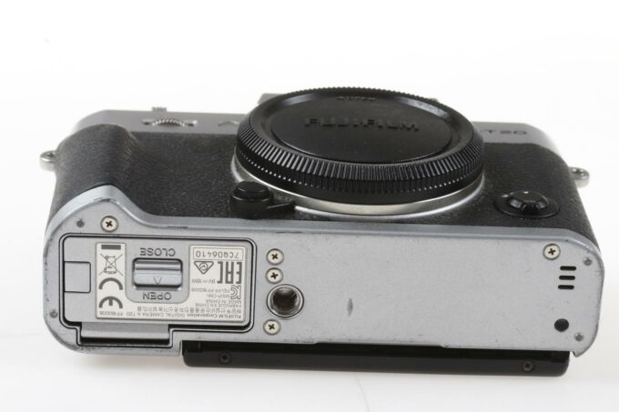 FUJIFILM X-T20 Body - silber - #7CQ06410 - Image 6