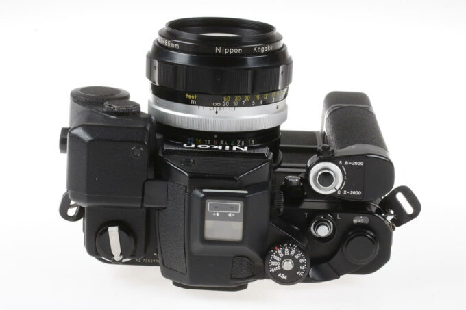 Nikon F2 Gehäuse mit DS-1, MD-3, MB-1 und Nikkor MF 85mm f/1,8 - #7782986