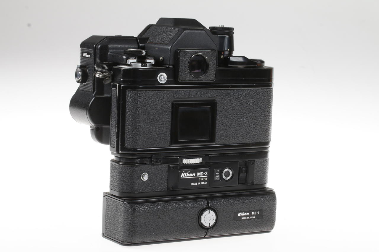 Nikon F2 Body mit DS-1, MD-3, MB-1 und Nikkor MF 85mm f/1,8 - #7782986 - Image 6