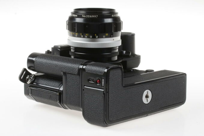 Nikon F2 Gehäuse mit DS-1, MD-3, MB-1 und Nikkor MF 85mm f/1,8 - #7782986