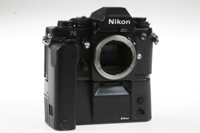 Nikon F3 Body mit Zubehörpaket - #1539474 - Image 2