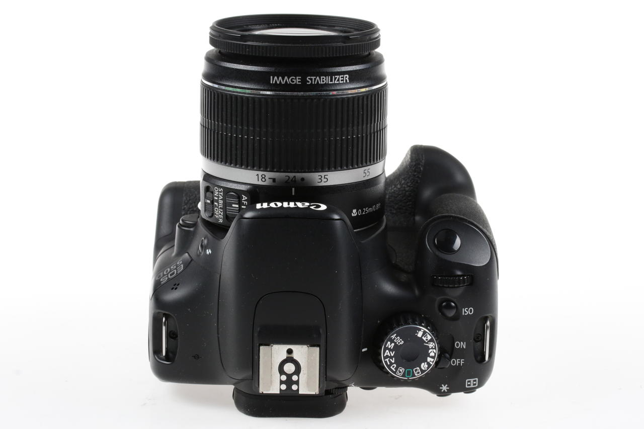 Canon EOS 550D mit EF-S 18-55mm f/3,5-5,6 IS - #0232124781