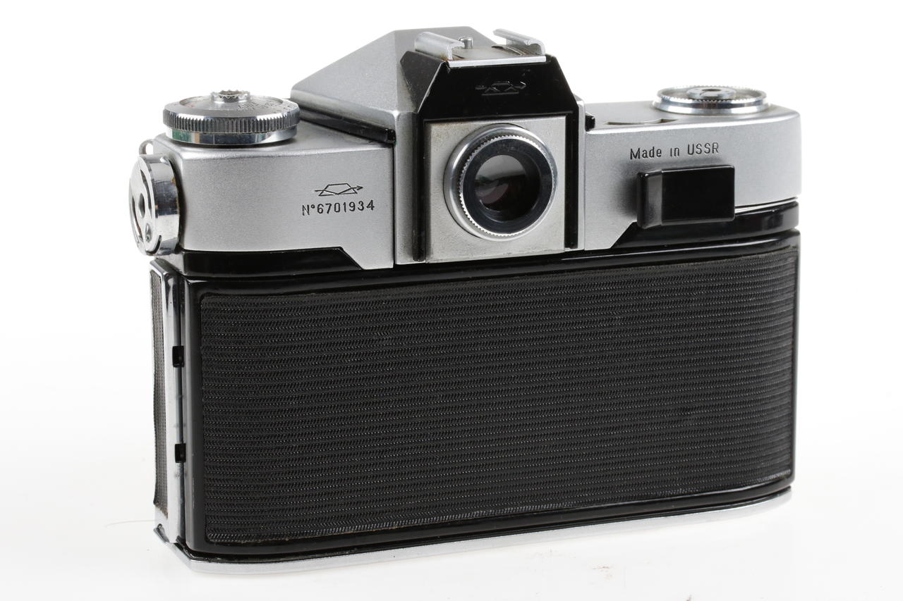 KMZ Zenit - 4 SLR Kamera mit Vega-3 50mm f/2,8 - #6701934