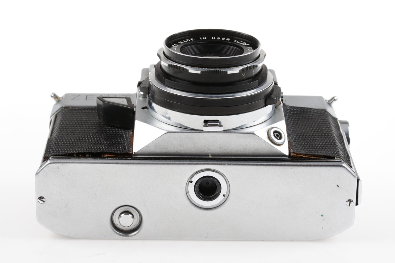 KMZ Zenit - 4 SLR Kamera mit Vega-3 50mm f/2,8 - #6701934