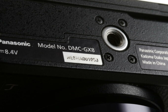 Panasonic DMC-GX8 mit Lumix G Vario 12-35mm f/2,8 ASPH. - #WE5HA001053