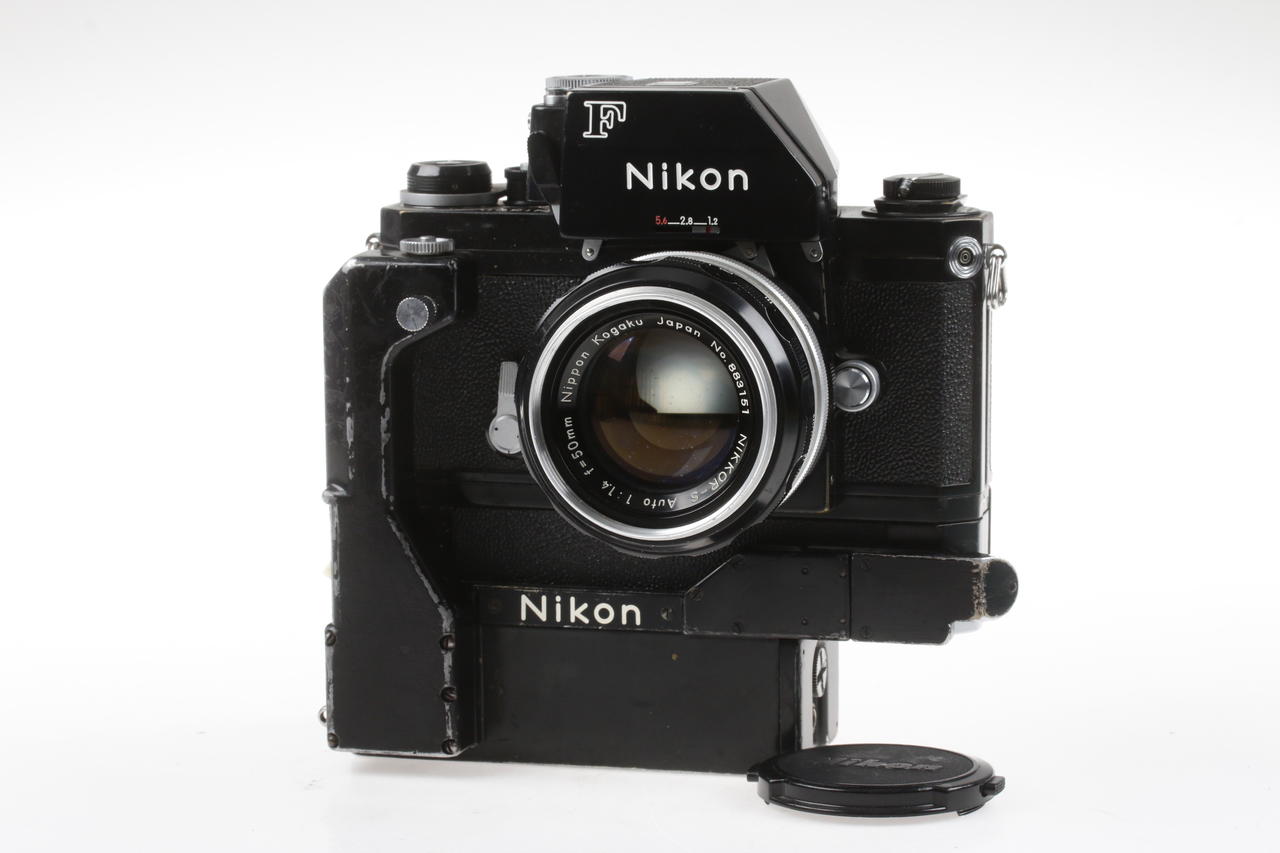 Nikon F2 Photomic mit Nikkor 50mm f/1,4 und F36 - #7002025