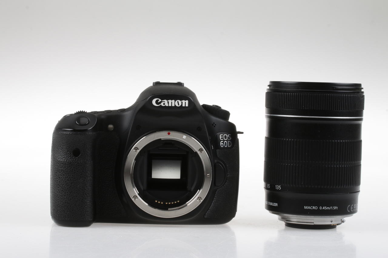 Canon EOS 60D mit EF-S 18-135mm f/3,5-5,6 IS - #1581062426 - Image 4