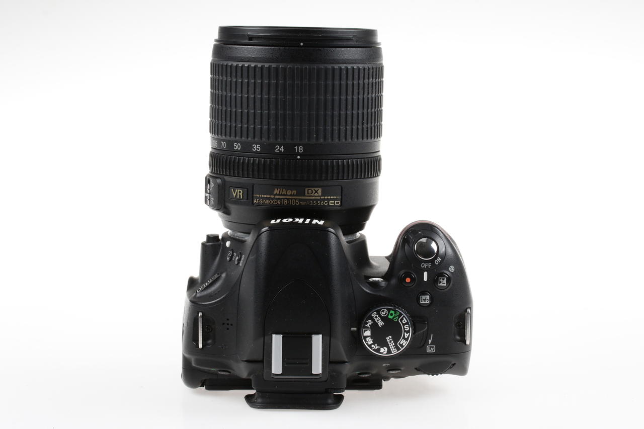 Nikon D5100 mit AF-S DX 18-105mm f/3,5-5,6 G ED VR - #6591503