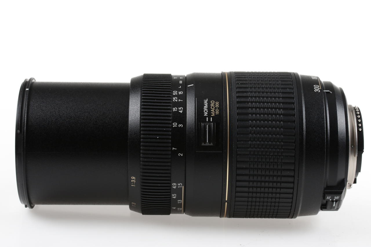 Tamron 70-300mm f/4,0-5,6 LD Di für Nikon F (FX) - #334157