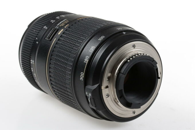 Tamron 70-300mm f/4,0-5,6 LD Di für Nikon F (FX) - #334157 - Image 3