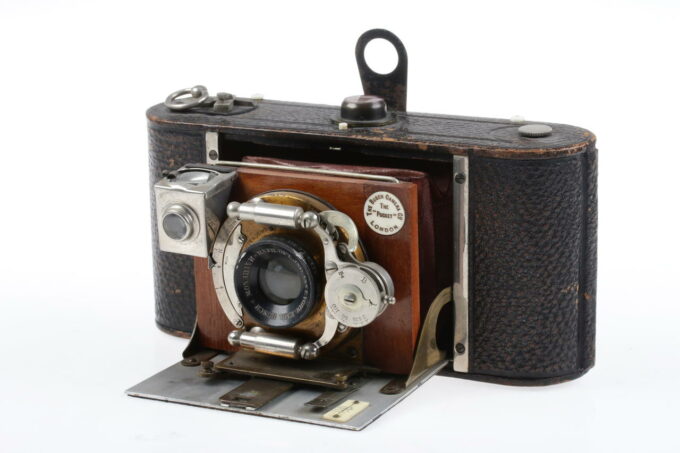The Busch Camera Co - The Pocket