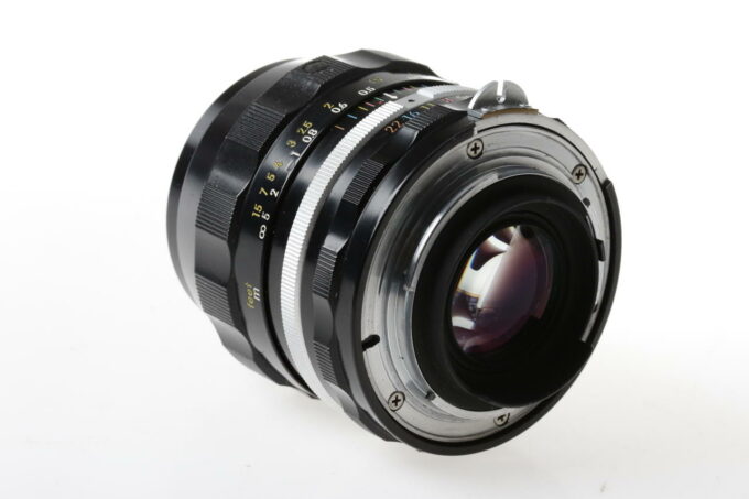 Nikon Nikkor-N.C Auto MF 28mm f/2,0 AI - #321812 - Image 3