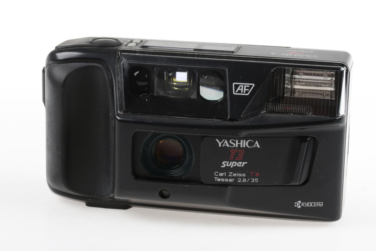 フィルムカメラ YASHICA Carl Zeiss Tessar 35 T* Video*[Exc+5] Yashica T AF-D Carl Zeiss Tessar 35mm F/3.5