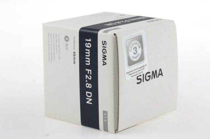 Sigma 19mm f/2,8 DN Art für MFT - Schwarz - #52980204 - Image 2