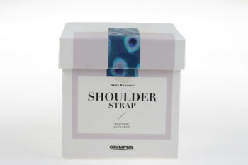 Olympus Shoulder Strap Gurt (digner collection) Hello Peacock