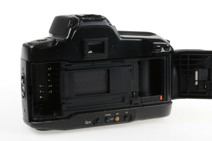Canon EOS 10 mit EF 28-80mm f/3,5-5,6 USM - #1135294