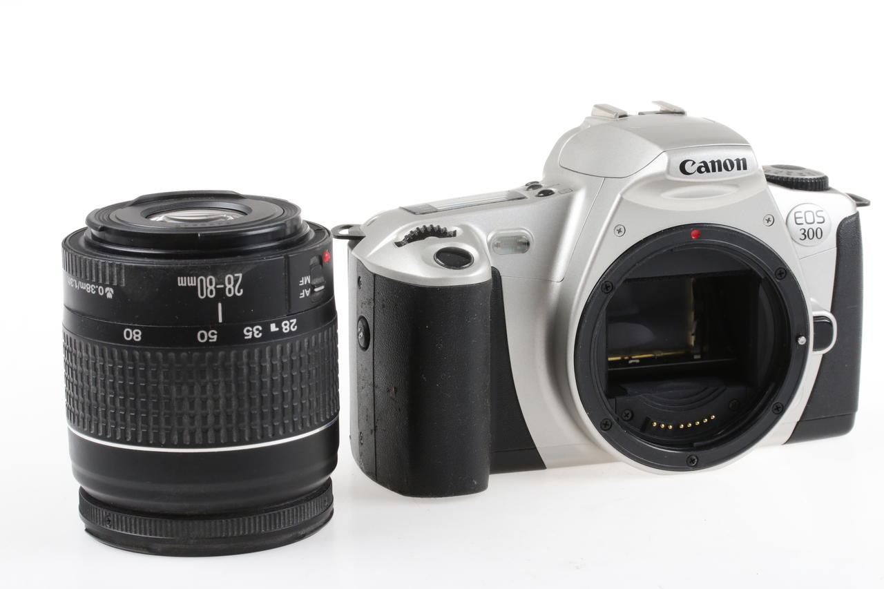 Canon EOS 300 mit EF 28-80mm f/3,5-5,6 II - #4141018