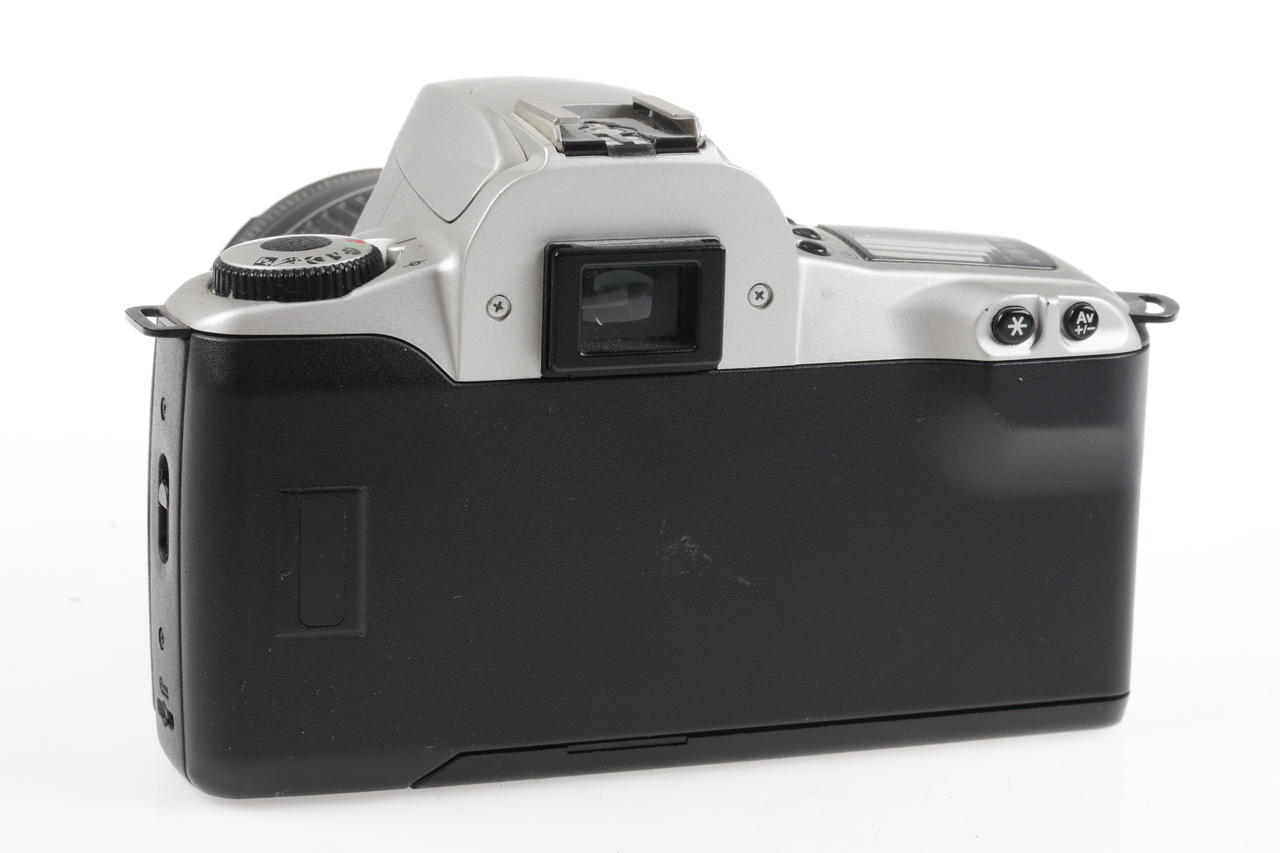 Canon EOS 300 mit EF 28-80mm f/3,5-5,6 II - #4141018