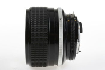 Nikon MF 85mm f/1,4 AI-S - #181609