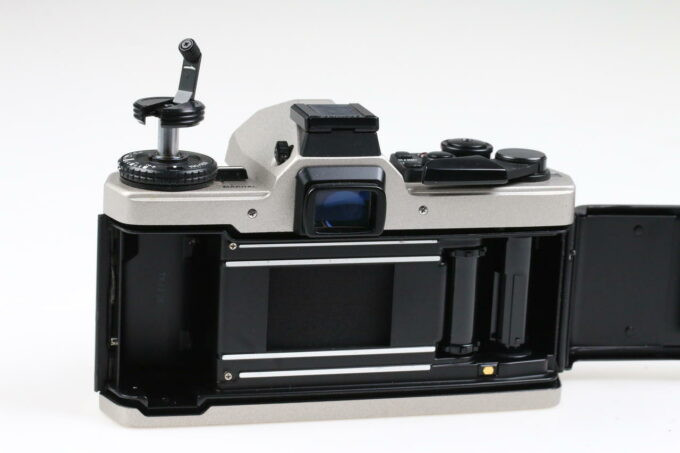 Olympus OM-4 T Body - defekt - #1168313 - Image 5