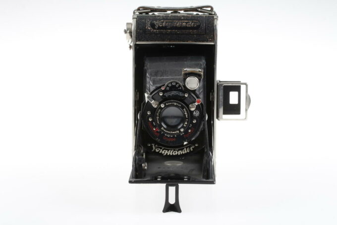 Voigtländer Bessa 6x9 mit Voigtar f/6,3