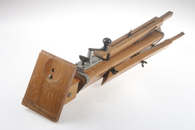 Holzstativ