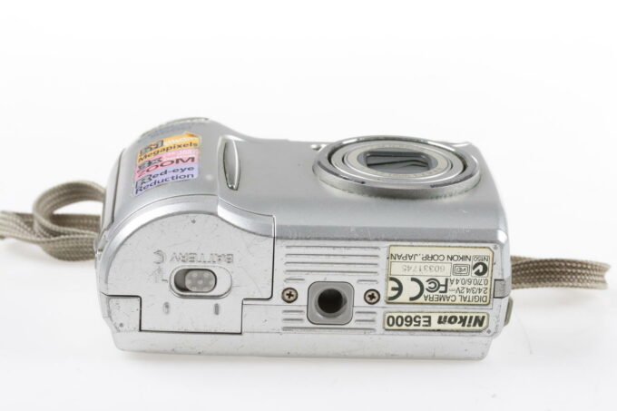 Nikon Coolpix 5600 - #60331745