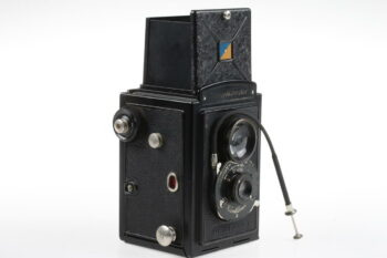 Voigtländer Brillant mit Anastigmat Voigtar 7,5cm f/9,0