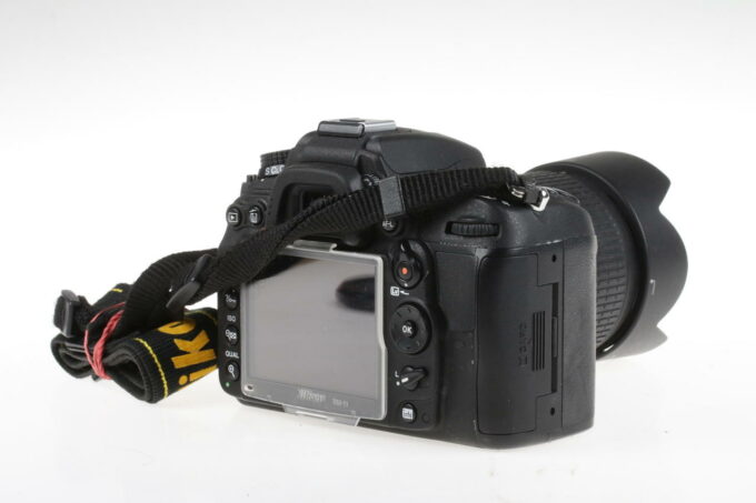 Nikon D7000 mit AF-S DX 18-105mm f/3,5-5,6 VR - #6328855 - Image 3