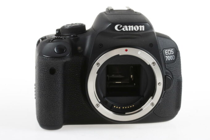 Canon EOS 700D Body - #333075068433 - Image 3