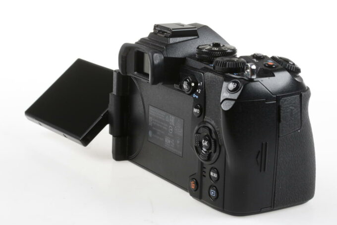Olympus OM-D E-M1 Mark II Body - #BHUA55787 - Image 5