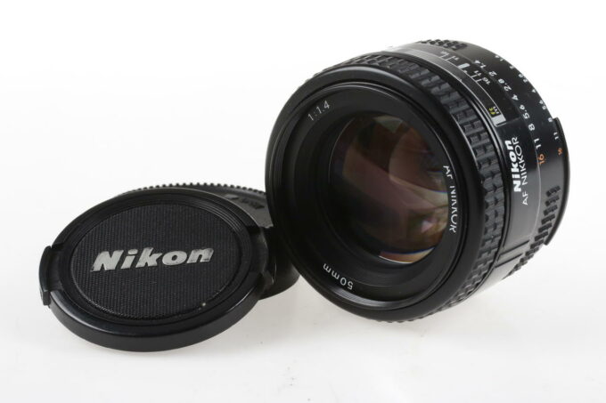Nikon AF NIKKOR 50mm f/1,4 - #3048236