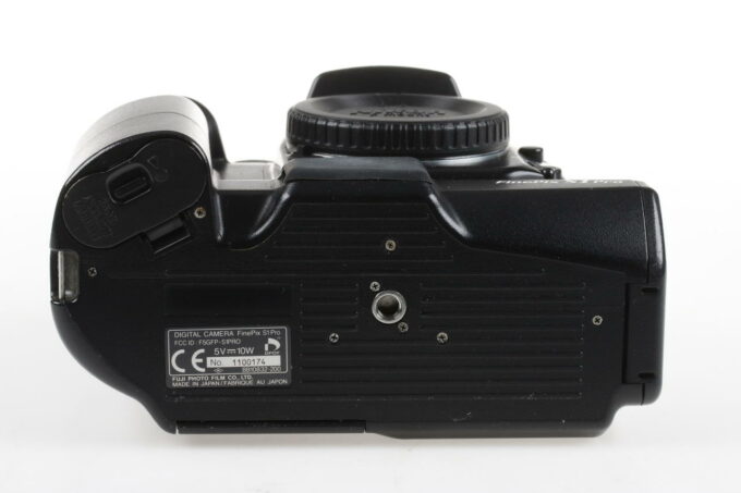 FUJIFILM FinePix S1 Pro - #1100174 - Image 5