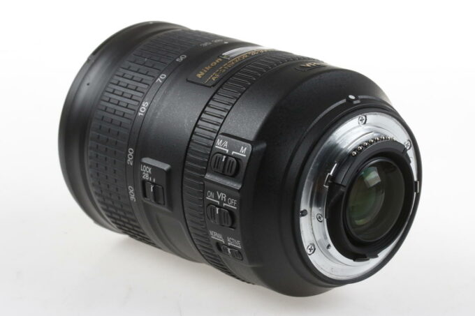 Nikon AF-S 28-300mm f/3,5-5,6 G ED VR - #52070848