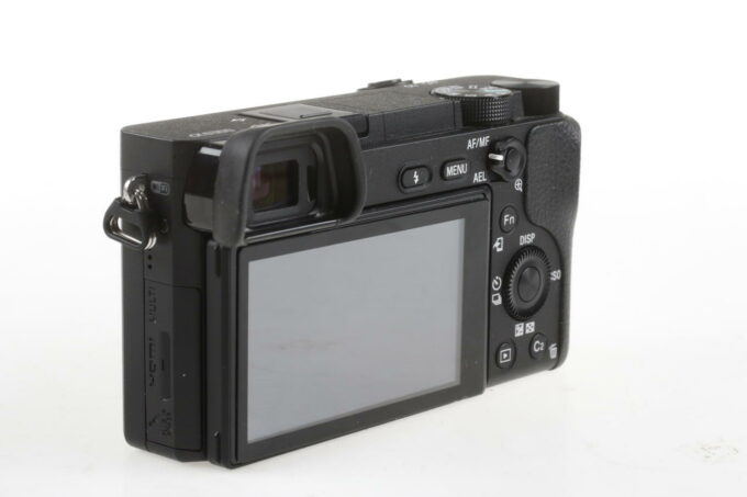 Sony Alpha 6700 Gehäuse mit Griff - #3786221