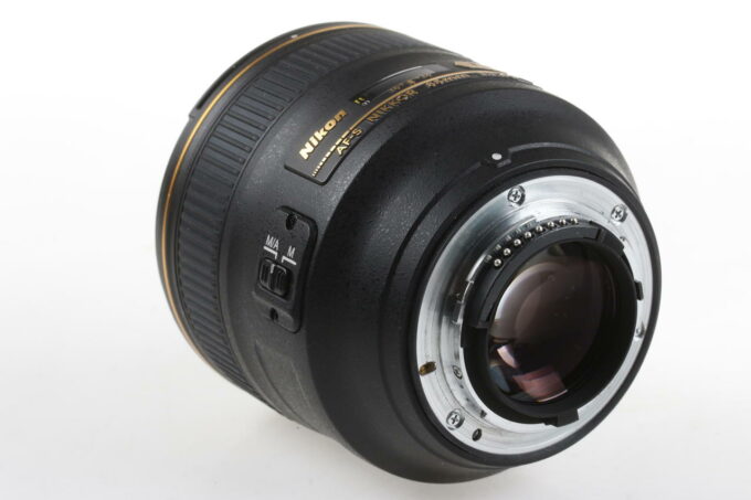 Nikon AF-S 85mm f/1,4 G - #207944