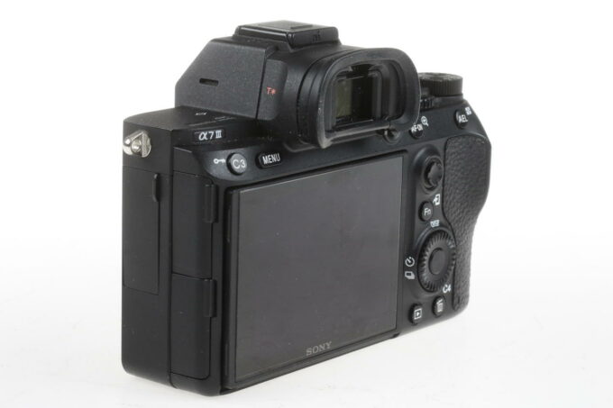 Sony Alpha 7 III Body - #3960377 - Image 3