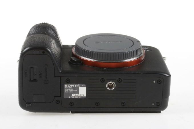 Sony Alpha 7 III Body - #3960377 - Image 6