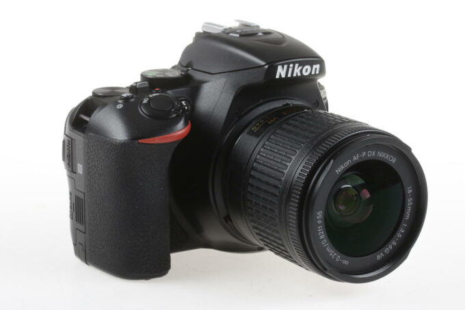 Nikon D5600 mit AF-P Nikkor 18-55mm 3,5-5,6 VR - #6053171