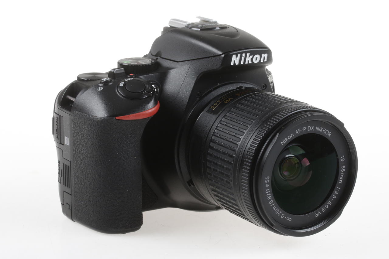 Nikon D5600 mit AF-P Nikkor 18-55mm 3,5-5,6 VR - #6053171 - Image 3
