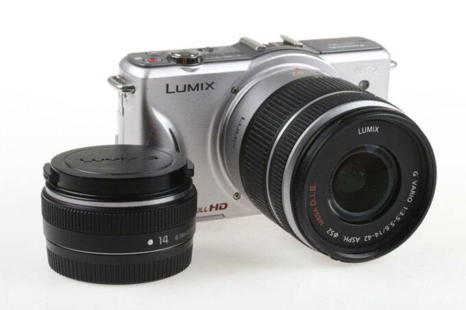 Panasonic DMC-GF2 UW Set mit 14mm 14-42mm und Blitzsystem - #301077