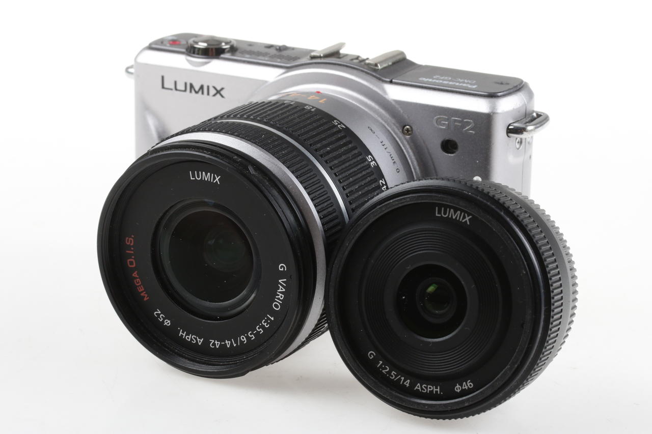 Panasonic DMC-GF2 UW Set mit 14mm 14-42mm und Blitzsystem - #301077 - Image 5