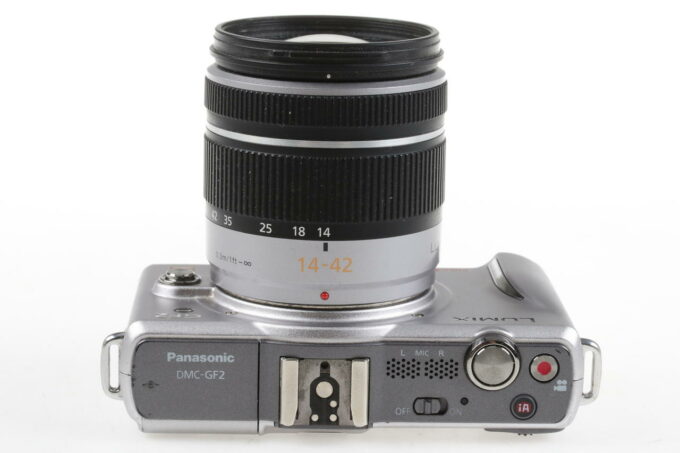 Panasonic DMC-GF2 UW Set mit 14mm 14-42mm und Blitzsystem - #301077