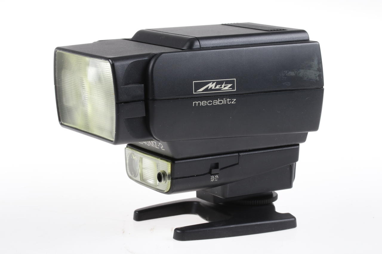 Metz Mecablitz 40 MZ-2 mit SCA 3401 für Nikon