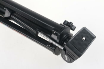 Hama Profil 23 - Dreibeinstativ mit Neige-Kopf