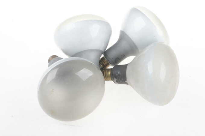 Konvolut diverse Lampen mit E27 Fassung