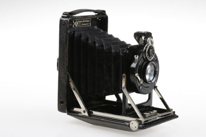 KWD Patent Etui 6,5x9cm mit Trioplan 105mm f/4,5 - #25741