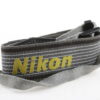 Nikon Tragegurt 7 grau mit gelber Aufschrift