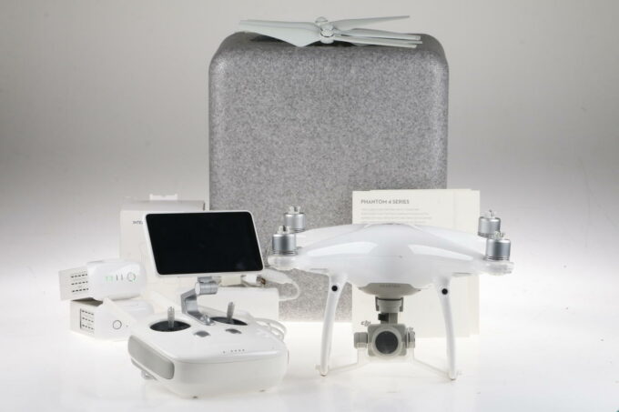 DJI Phantom 4 PRO Drohne